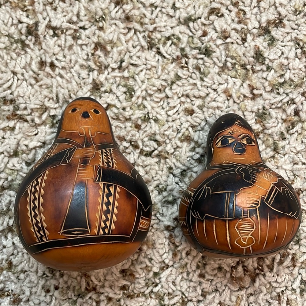 Vintage Peruvian Man and Woman - Carved and Painted Gourd Art